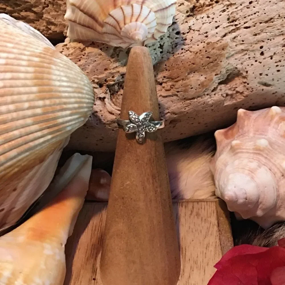 Starfish Sterling Silver Toe Ring Midi Ring